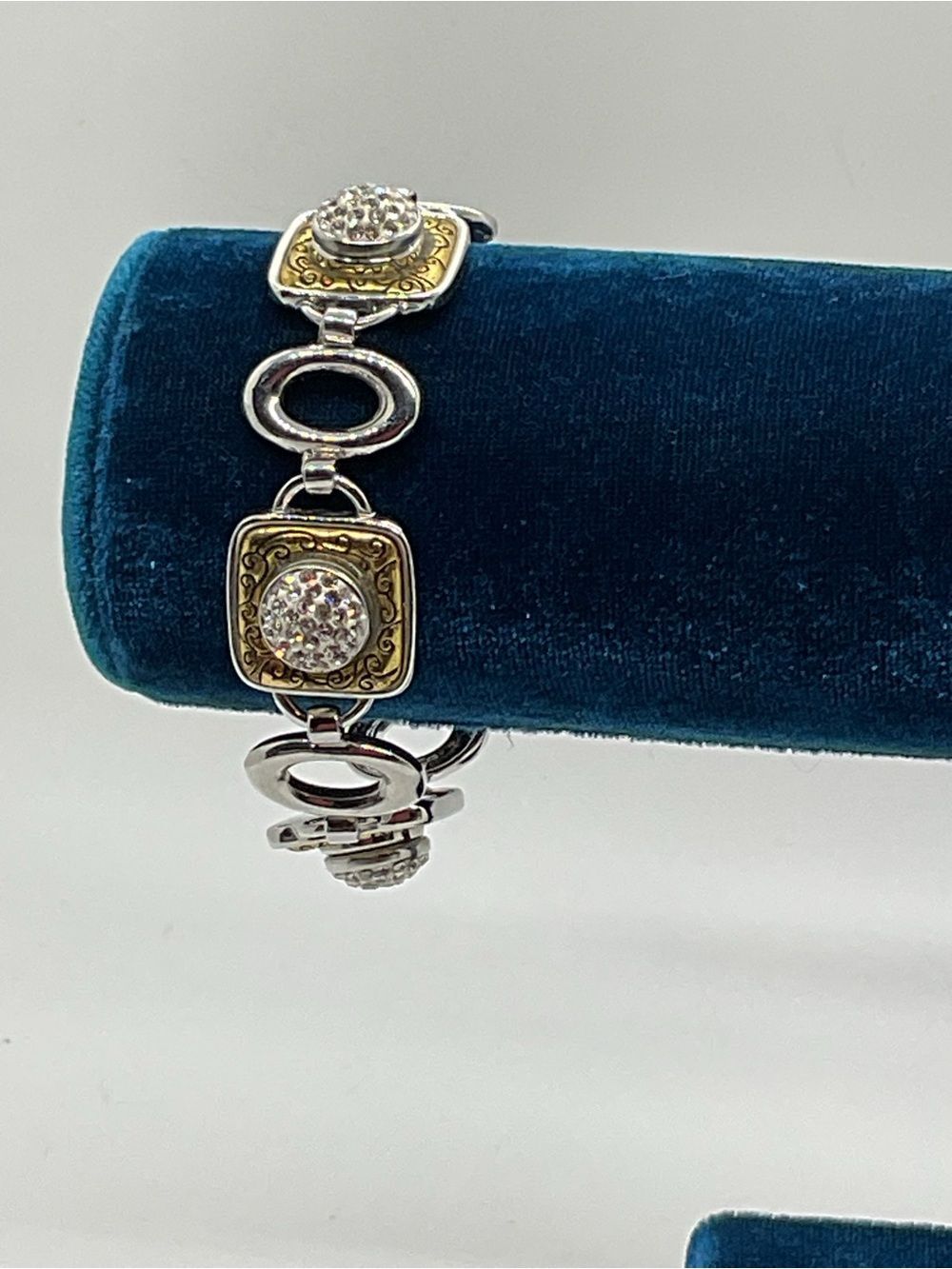 Two-Tone Petite Snap Link Bracelet and Pendant with 9 Petite Snaps
